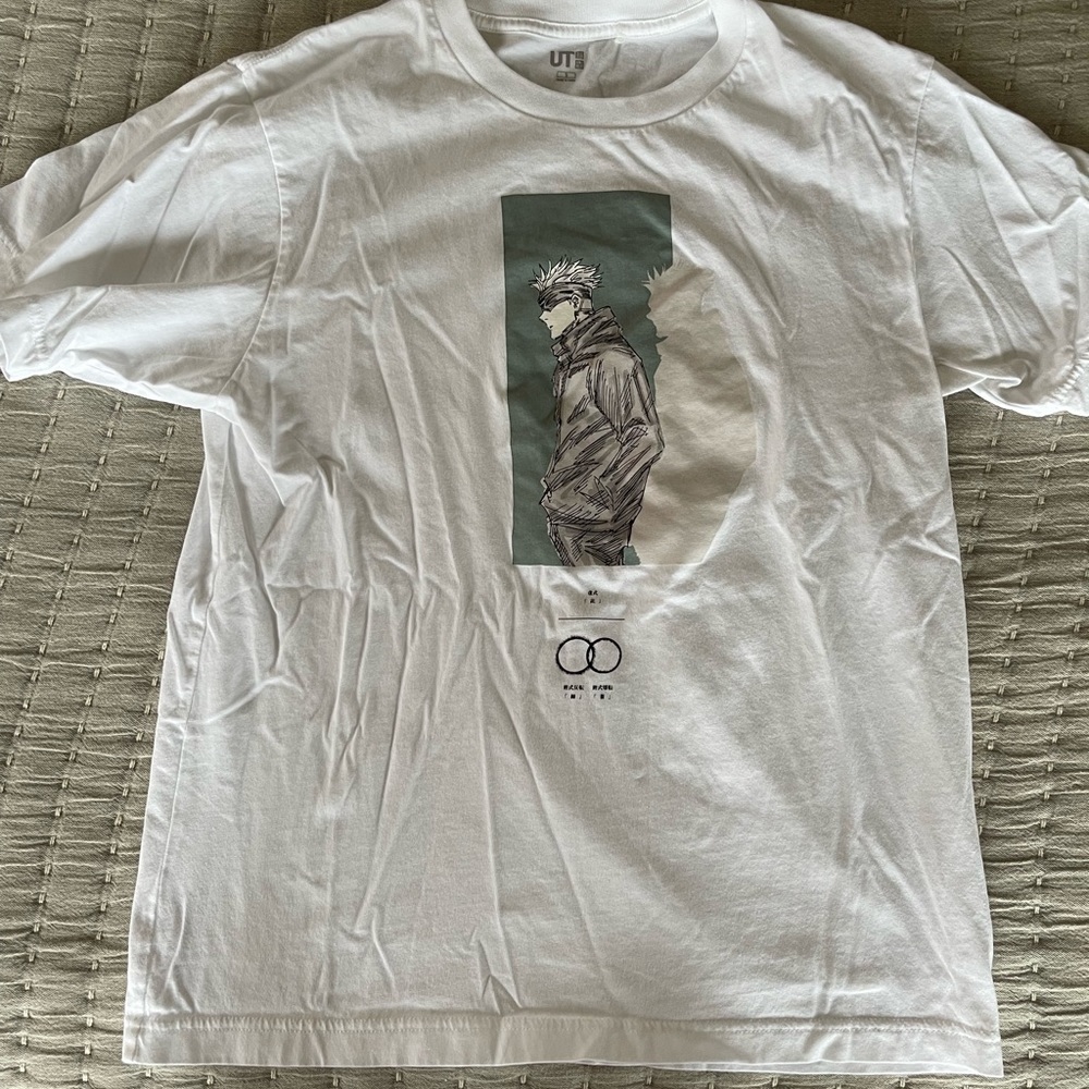Gojo Satoru Uniqlo Shirt Jujitsu Kaisen